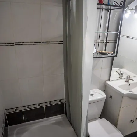 Apartmán Studio Cosy Avec Terrasse Proche Gare St-roch Montpellier